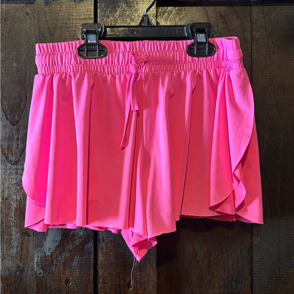 Between butterfly shorts